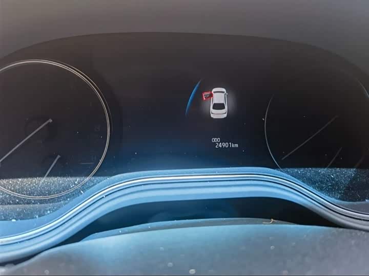 Фото 11 - Toyota Avalon