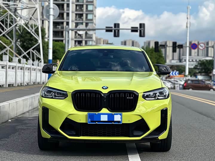 Фото 2 - BMW X4 M