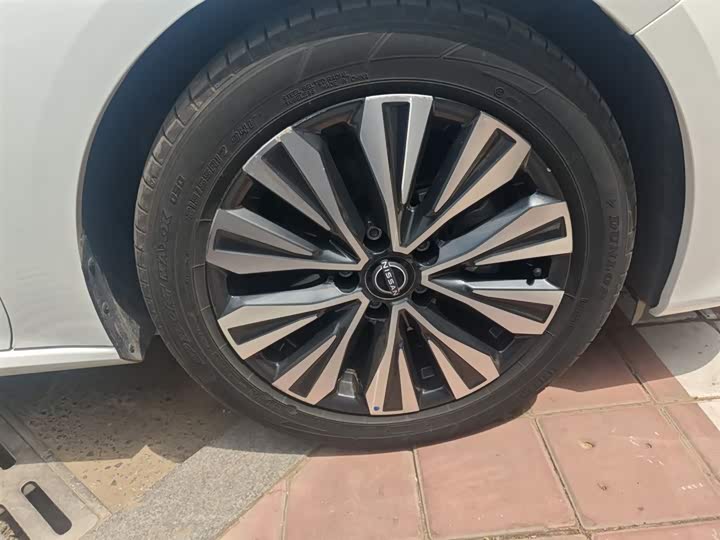 Фото 26 - Nissan Teana