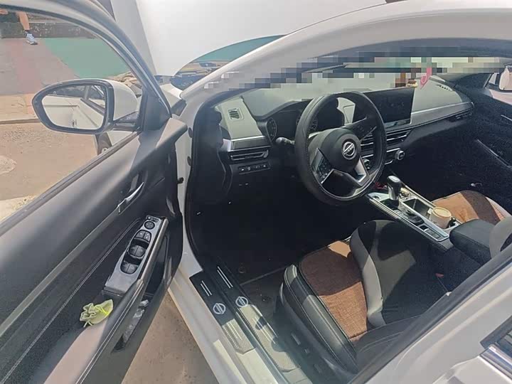 Фото 9 - Nissan Teana