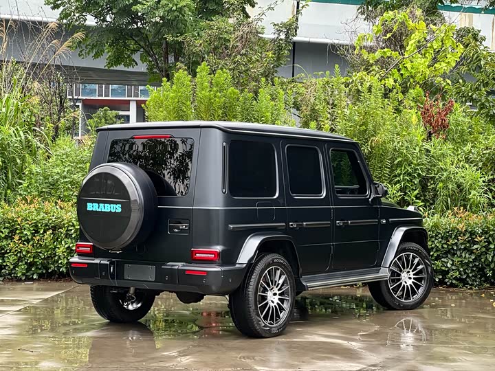 Фото 16 - Mercedes-Benz G-Class