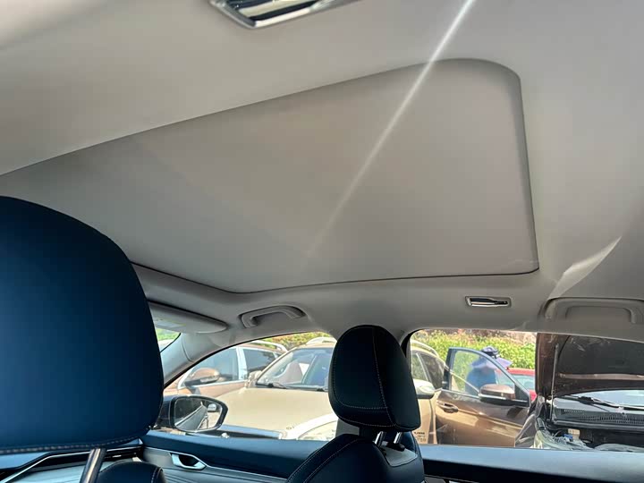 Фото 12 - Geely Preface