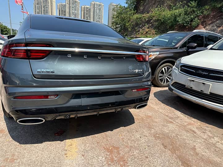 Фото 15 - Geely Preface