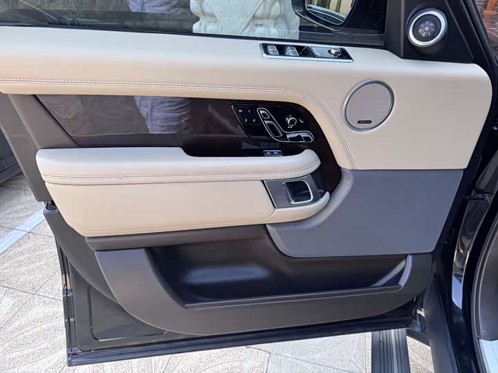 Фото 15 - Land Rover Range Rover