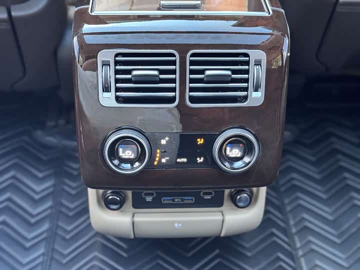 Фото 8 - Land Rover Range Rover