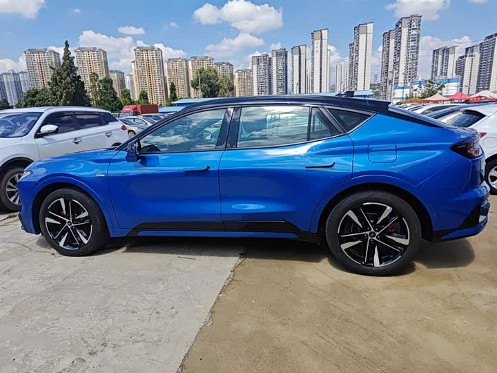 Фото 8 - Ford Mondeo Sport (Evos)