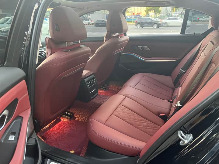 Фото 5 - BMW 3 Series