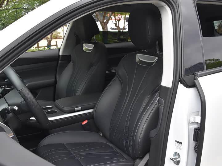 Фото 9 - XPeng G9