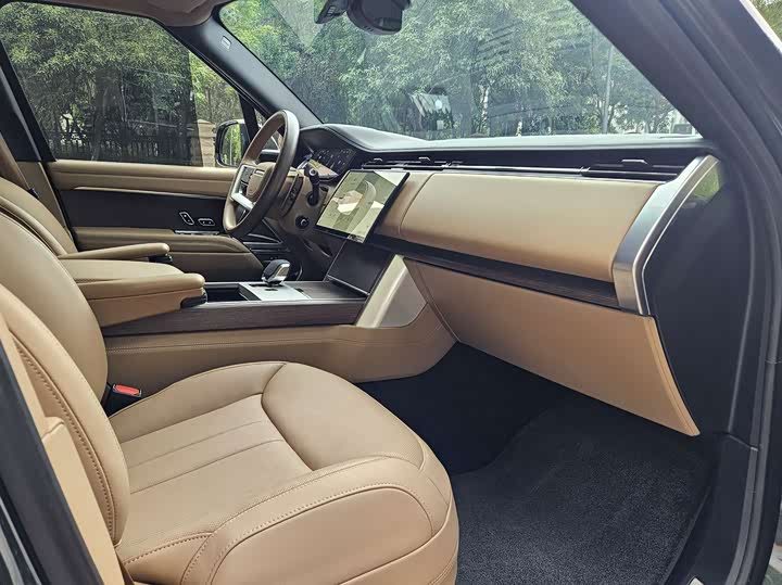 Фото 10 - Land Rover Range Rover