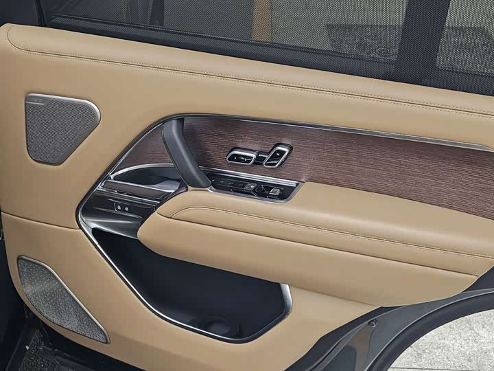 Фото 18 - Land Rover Range Rover