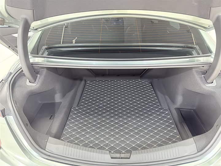 Фото 13 - Cadillac CT5