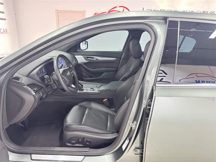 Фото 7 - Cadillac CT5