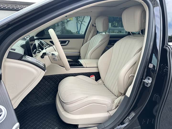 Фото 11 - Mercedes-Benz S-Class