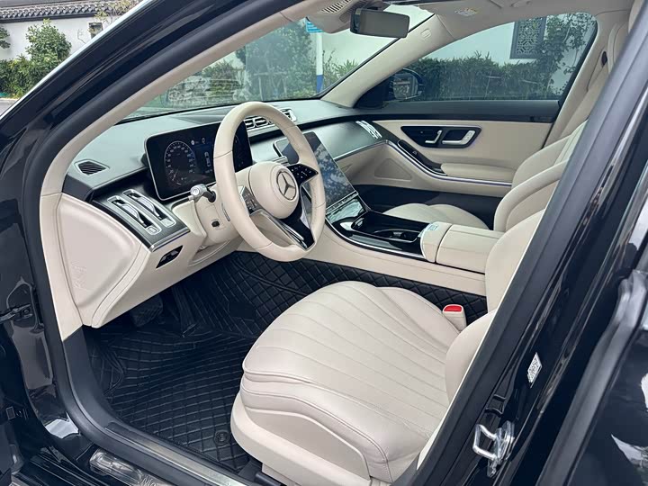 Фото 8 - Mercedes-Benz S-Class