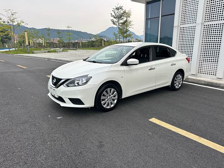 Фото 20 - Nissan Sylphy