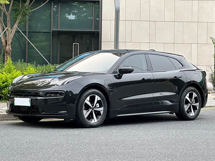 Фото 1 - Zeekr 001