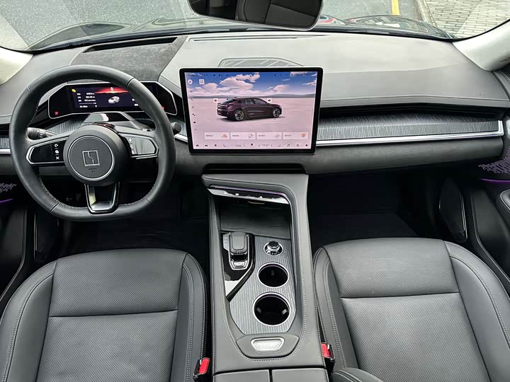 Фото 7 - Zeekr 001