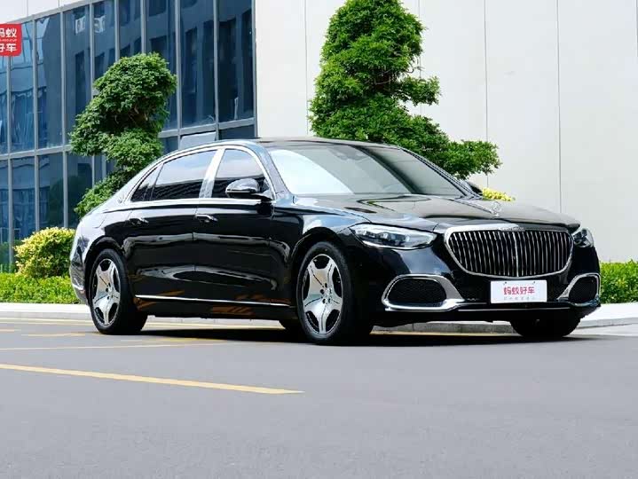 Фото 3 - Mercedes-Benz Maybach S-Class