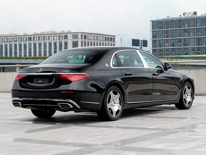 Фото 5 - Mercedes-Benz Maybach S-Class