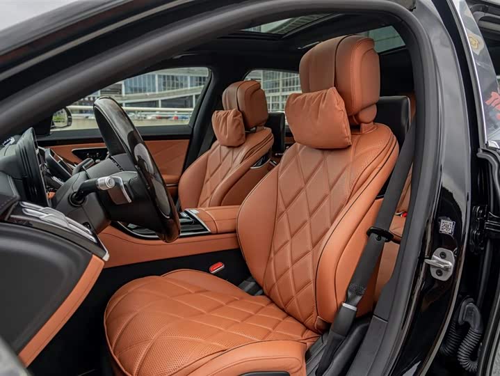 Фото 8 - Mercedes-Benz Maybach S-Class