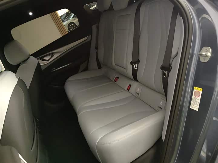 Фото 17 - BYD Seal