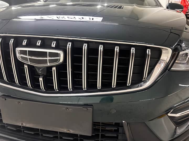 Фото 12 - Geely Preface