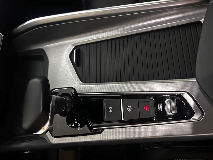 Фото 17 - Geely Preface