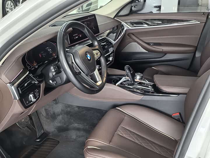 Фото 4 - BMW 5 Series