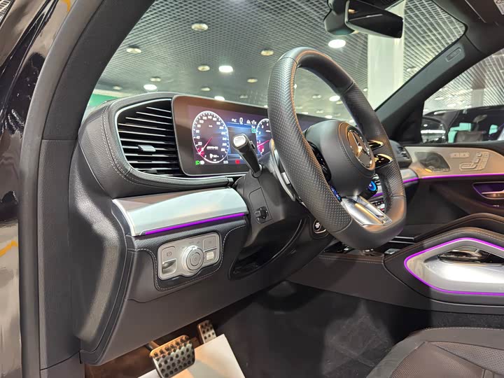 Фото 13 - Mercedes-Benz GLE-Class AMG