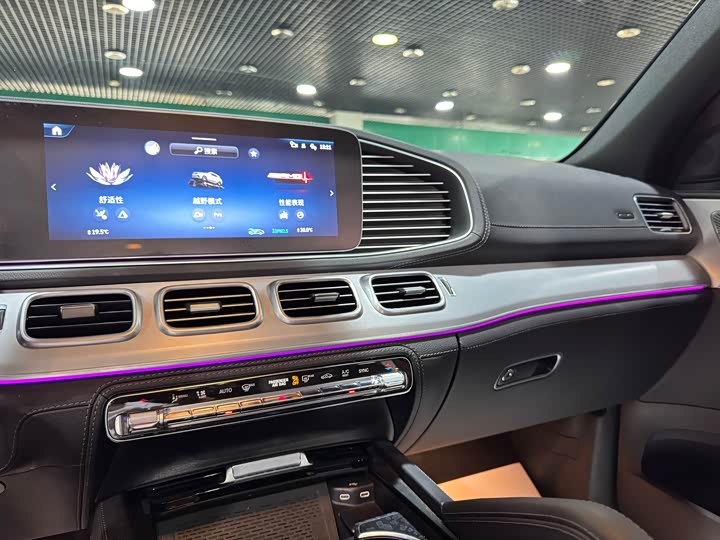 Фото 8 - Mercedes-Benz GLE-Class AMG