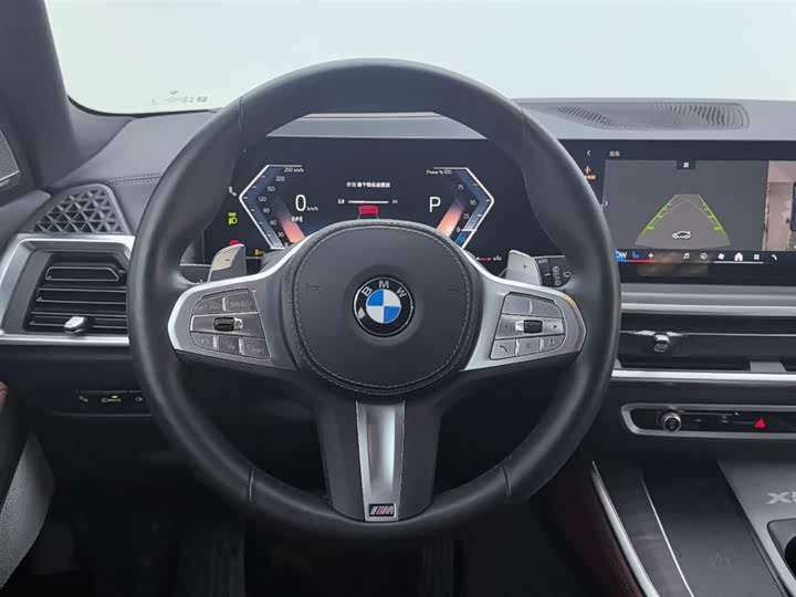 Фото 14 - BMW X5