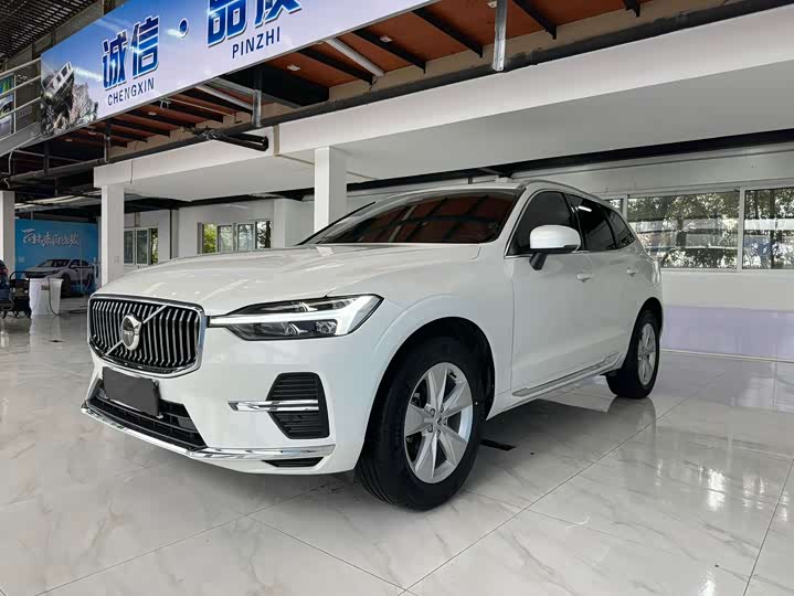 Фото 1 - Volvo XC60