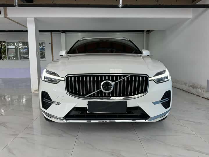 Фото 2 - Volvo XC60