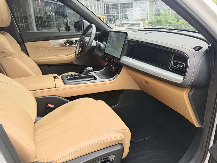 Фото 13 - GAC Trumpchi ES9