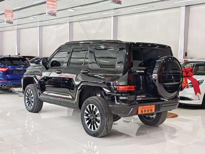 Фото 5 - Tank 700 Hybrid