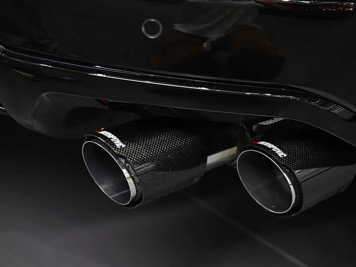 Фото 22 - Lamborghini Urus