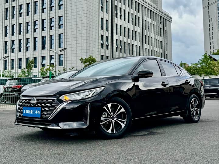 Фото 1 - Nissan Sylphy