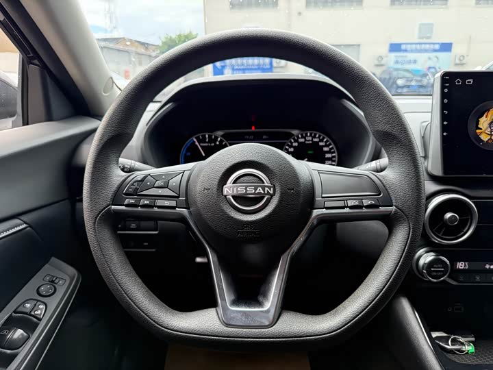 Фото 11 - Nissan Sylphy