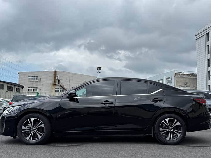 Фото 19 - Nissan Sylphy