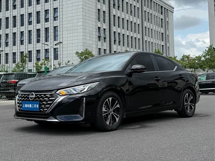 Фото 24 - Nissan Sylphy