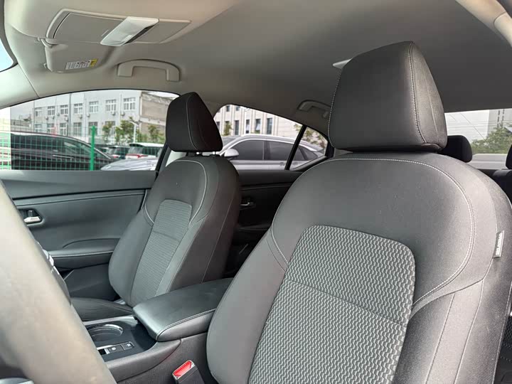 Фото 26 - Nissan Sylphy