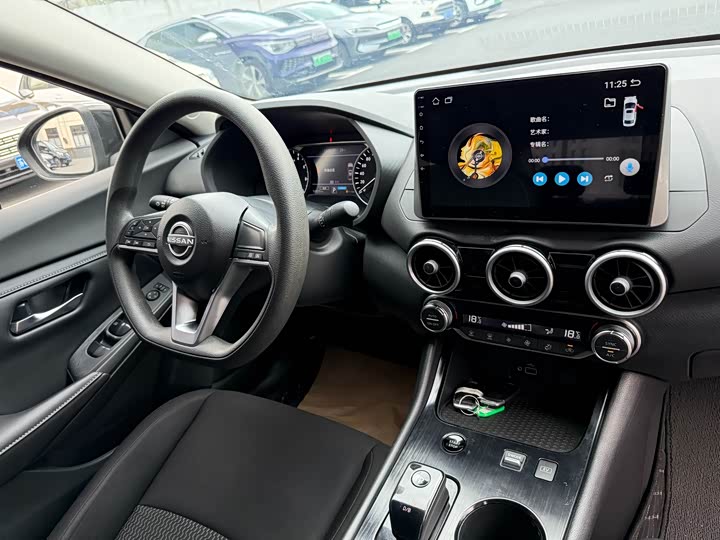 Фото 28 - Nissan Sylphy