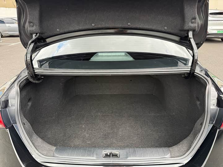 Фото 33 - Nissan Sylphy