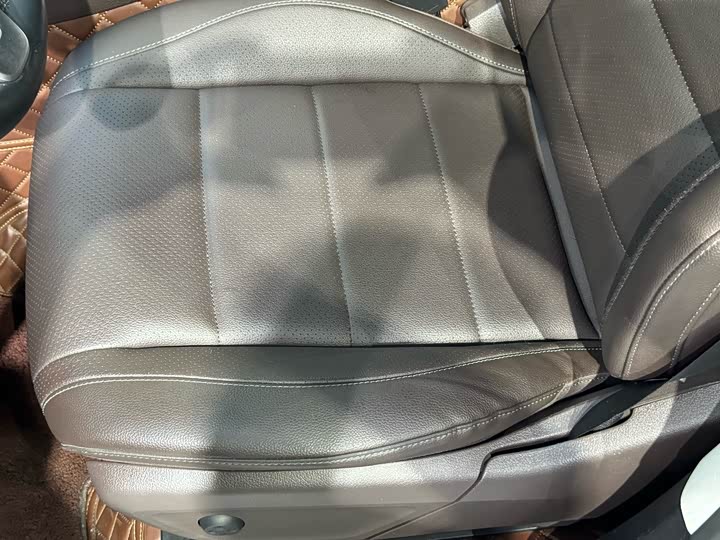 Фото 12 - Mercedes-Benz GLE-Class