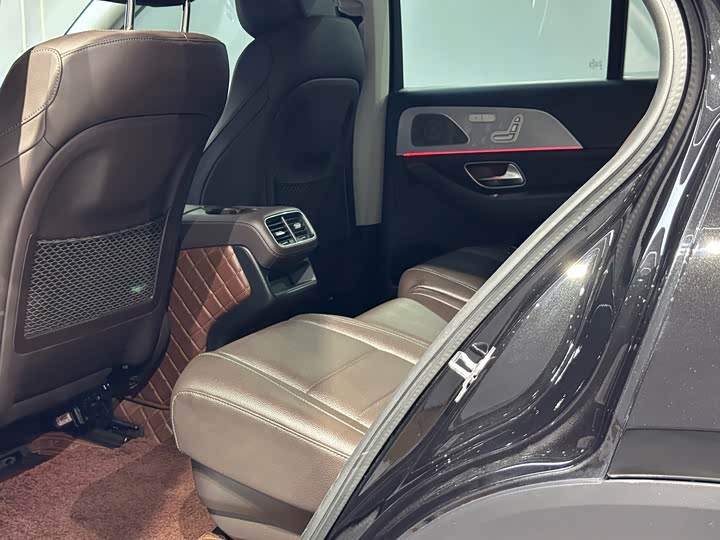 Фото 18 - Mercedes-Benz GLE-Class