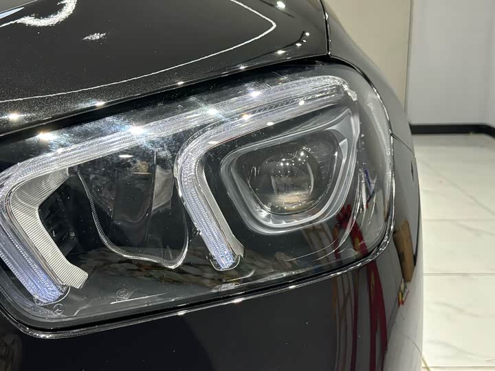 Фото 4 - Mercedes-Benz GLE-Class