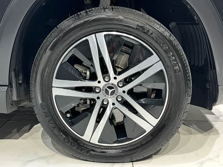 Фото 5 - Mercedes-Benz GLE-Class