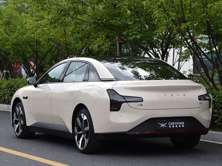 Фото 3 - XPeng Mona M03