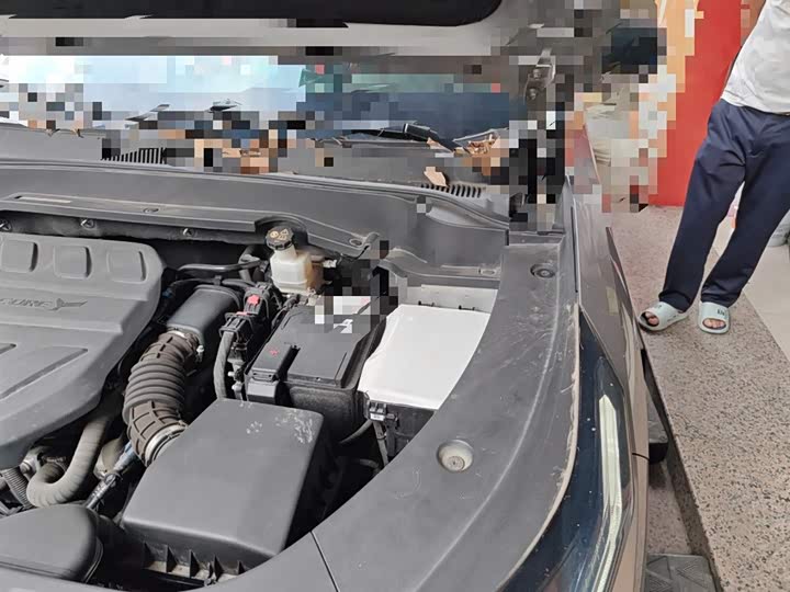 Фото 14 - Changan Oshan Z6