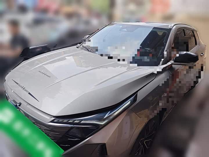 Фото 2 - Changan Oshan Z6